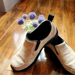 CABELA'S Fawn Suede Leather Shoes - 9 (EUC)